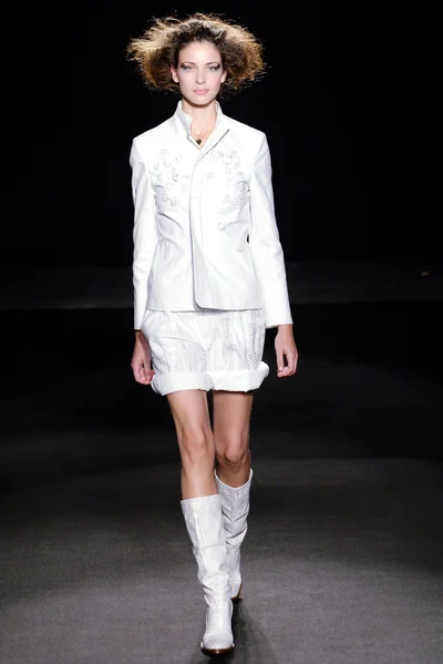 Look 37